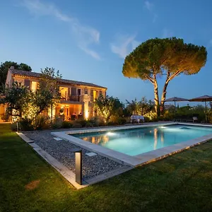  Guest house Le Mas Des Fees France