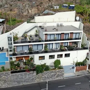 guesthouse-theview.madeira-islandshotels.com/